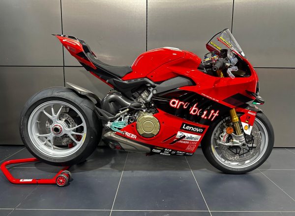 New Ducati Panigale V4