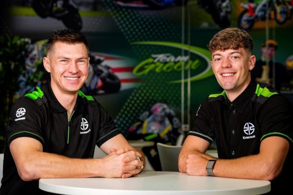 Iddon joins Cook at AJN Steelstock Kawasaki for 2025 title assault