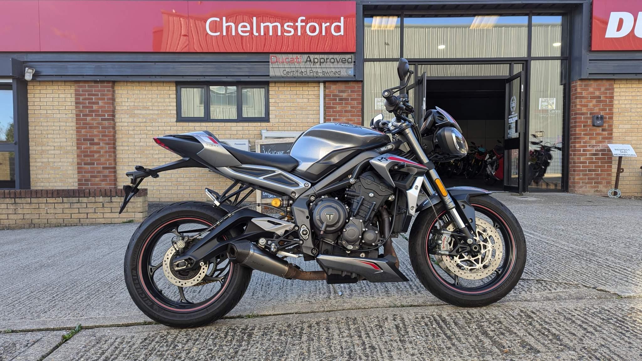 2021 Triumph Street Triple 765